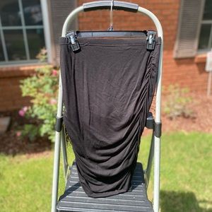 Black Form Fitting Pencil Skirt | Vince Camuto | Size XS